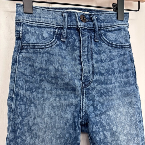 Blue Floral Skinny Jeans | Abercrombie Kids Size 10 - Picture 5 of 10